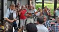 Die Ambosspolka mit Hans Kamrad (links)